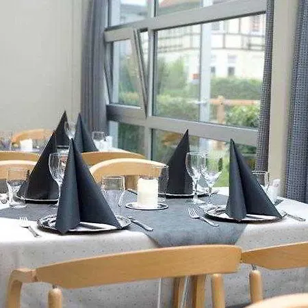 Zleep Hotel 3*
