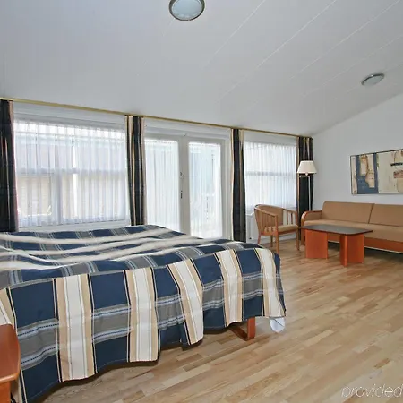 Hotel Zleep